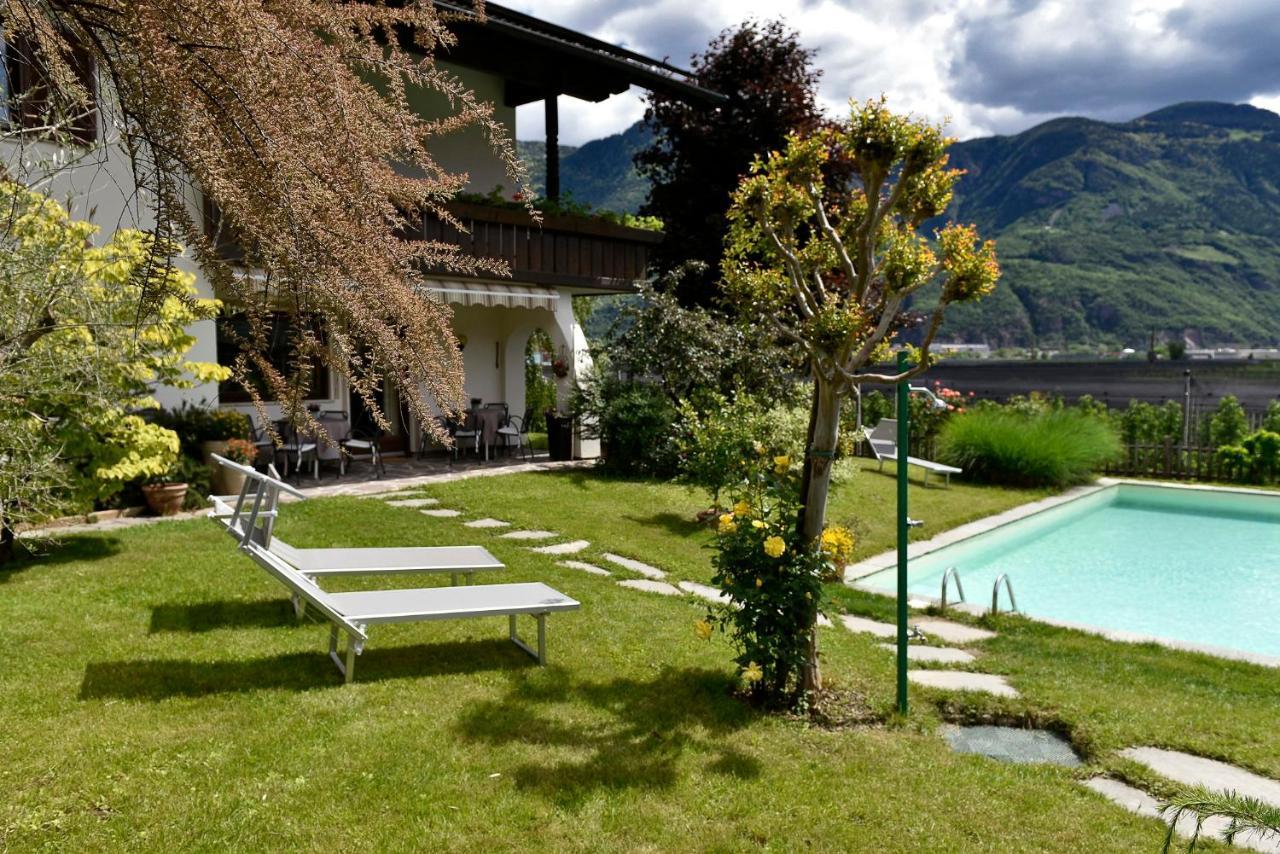 Pension Georgenhof Cermes Exterior foto